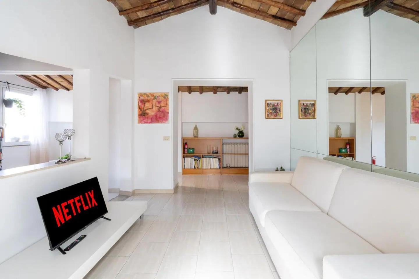 15 Min From Piazza Venezia Skyline Sanctuary In Trastevere Apartamento *
